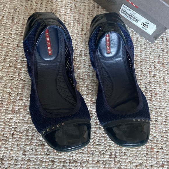 Prada Navy Mesh Ballet Flats size 38 with box - Picture 2 of 8